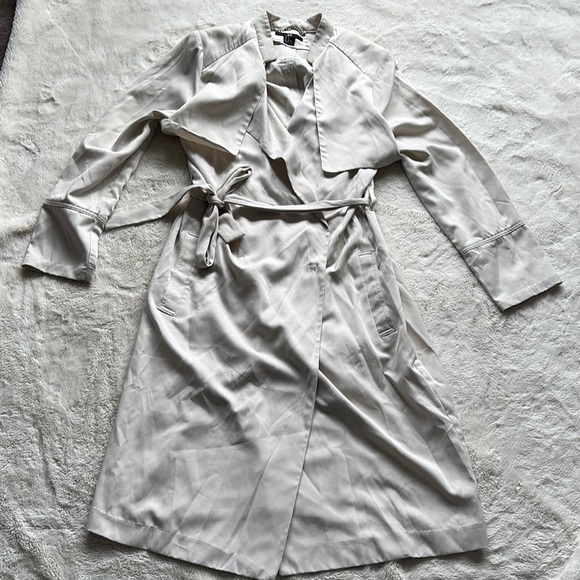 H&M Women’s Beige Trench Coat Long Belted Drape Front Jacket, Lightweight Layer - Picture 1 of 10